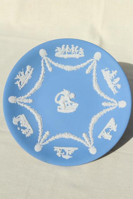 photo of vintage Wedgwood jasperware blue & white china plate, 8 3/4 diameter #1