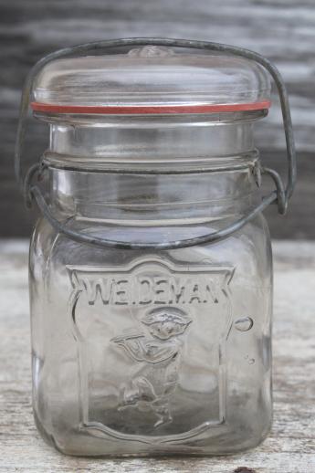 photo of vintage Weideman boy brand embossed canning jar, bail lid fruit jar pint size #2