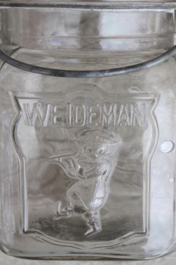 photo of vintage Weideman boy brand embossed canning jar, bail lid fruit jar pint size #7