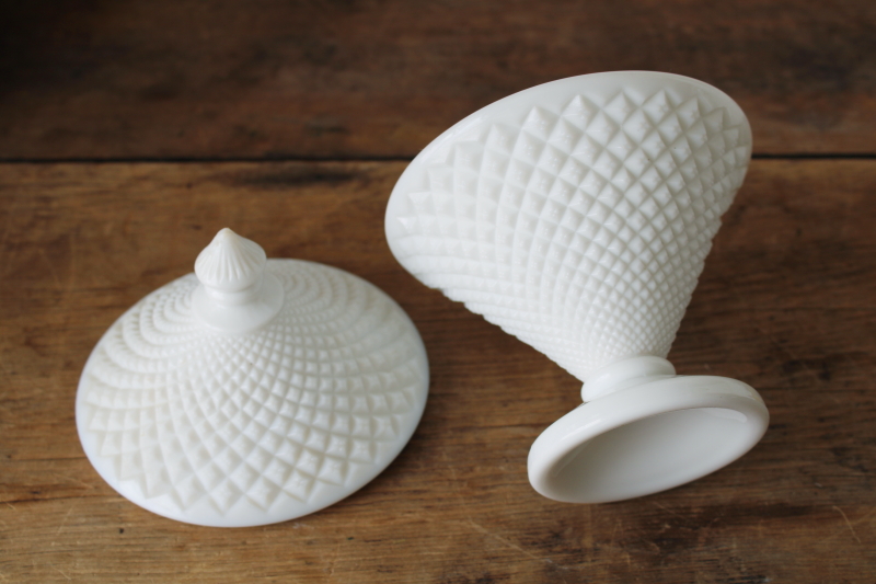 photo of vintage Westmoreland English hobnail pattern milk glass candy dish w/ lid  #4