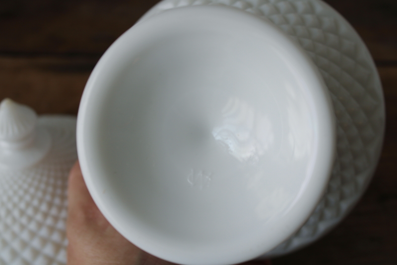 photo of vintage Westmoreland English hobnail pattern milk glass candy dish w/ lid  #5