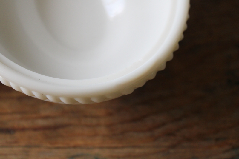 photo of vintage Westmoreland milk glass doves on nest covered dish, candy dish wedding decor  #4