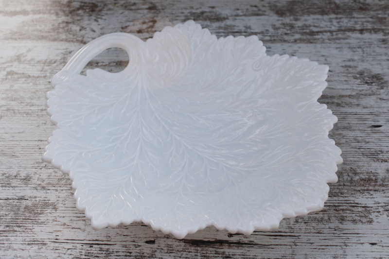 photo of vintage Westmoreland milk glass, large maple leaf shape serving plate or tray #3