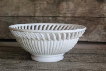 catalog photo of vintage Westmoreland milk glass spoke & rim openwork edge ribbed glass bowl