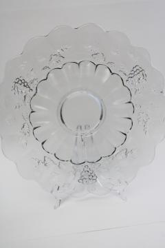 vintage Westmoreland paneled grape pattern torte plate, crystal clear pressed glass