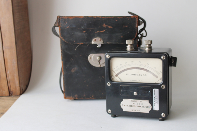 photo of vintage Weston ammeter model 433 black bakelite electrical gauge test equipment in original leather case  #1