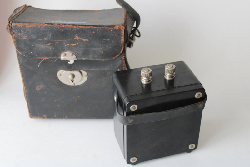 photo of vintage Weston ammeter model 433 black bakelite electrical gauge test equipment in original leather case  #7