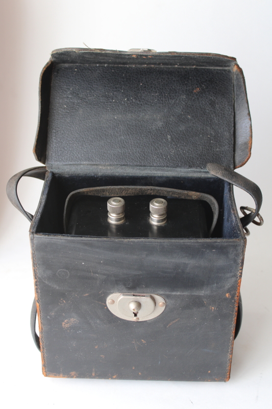 photo of vintage Weston ammeter model 433 black bakelite electrical gauge test equipment in original leather case  #10