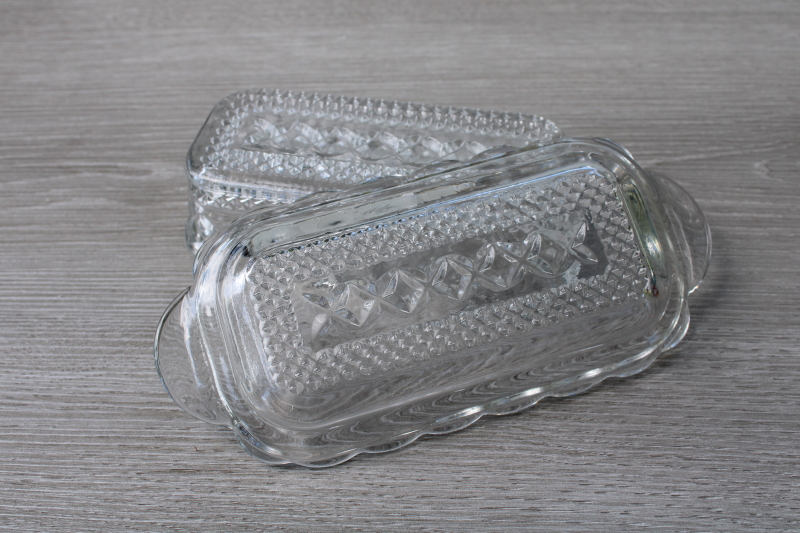 photo of vintage Wexford Anchor Hocking covered butter dish, glass plate w/ cover #3
