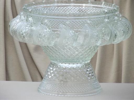 photo of vintage Wexford pattern glass punch bowl set, pressed glass punch bowl w/ stand #1