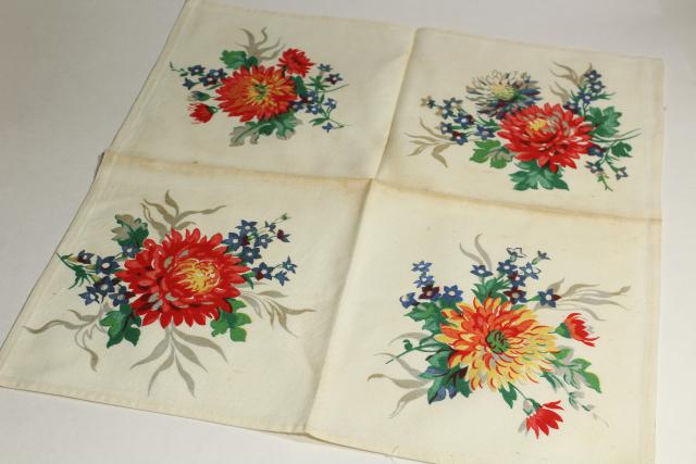 photo of vintage Wilendure printed cotton kitchen table cloth & napkins set, 1940s flower print #10