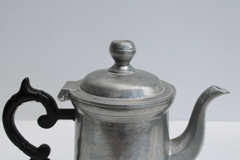 photo of vintage Wilton Armetale coffee pot Golden Plough Tavern reproduction antique pewter  #4