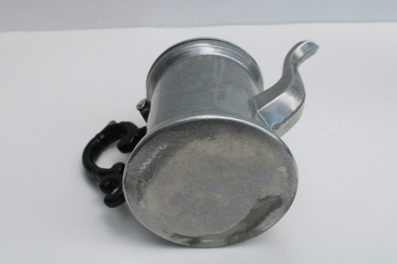photo of vintage Wilton Armetale coffee pot Golden Plough Tavern reproduction antique pewter  #7