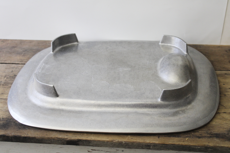 photo of vintage Wilton Armetale pewter, huge platter for roast meat or turkey #6