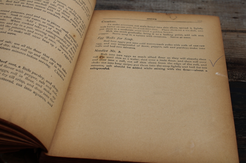 photo of vintage Woman's Exchange Cook Book, original early 1900s antique cookbook  #6