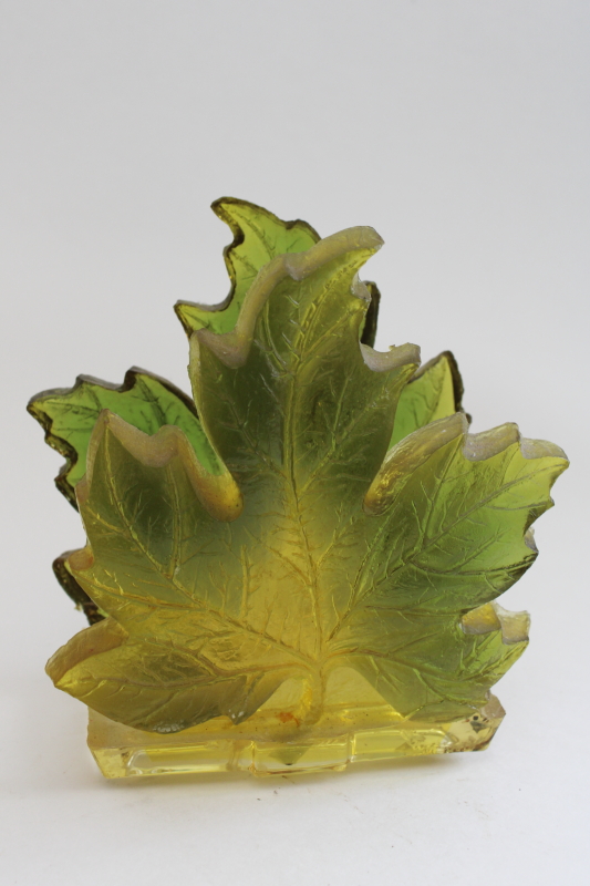 photo of vintage Wondermold lucite resin plastic napkin holder, green & yellow leaf #1