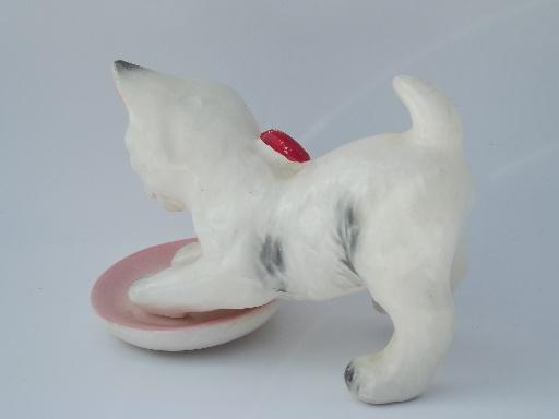 photo of vintage Woolworths china kitty figurine, kitten playing in saucer of milk #3