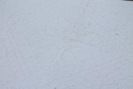 photo of vintage all white bedspreads lot, Bates type tufted candlewick & cotton chenille #5