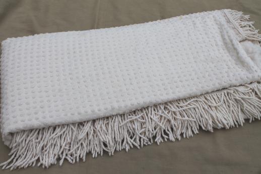 photo of vintage all white bedspreads lot, Bates type tufted candlewick & cotton chenille #9