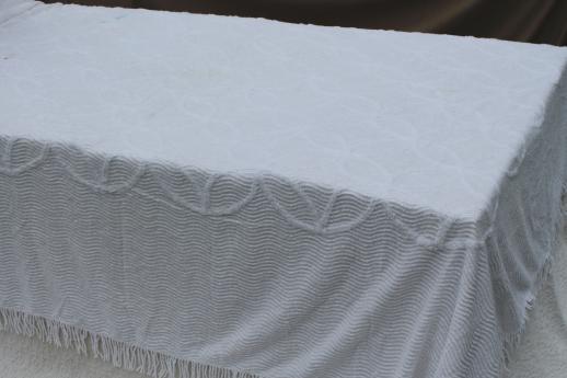 photo of vintage all white bedspreads lot, Bates type tufted candlewick & cotton chenille #19