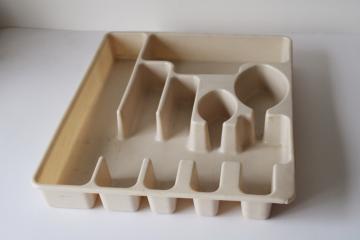 catalog photo of vintage almond plastic Rubbermaid silverware tray cutlery flatware kitchen drawer organizer 