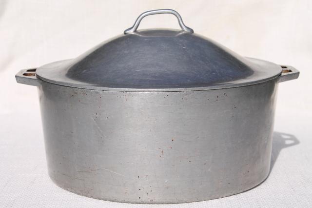 photo of vintage aluminum dutch oven, big 4 qt chili stew pot for camp cookware #1