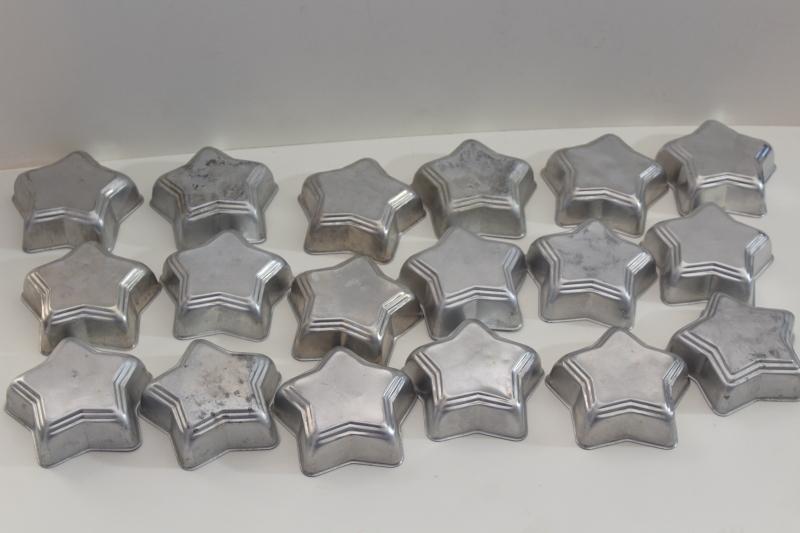 photo of vintage aluminum jello molds or baking pans, individual size star shape old set of 18 #2