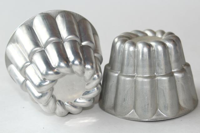 photo of vintage aluminum jello molds or baking pans, set of mini turk's head / turks turban shape molds #2