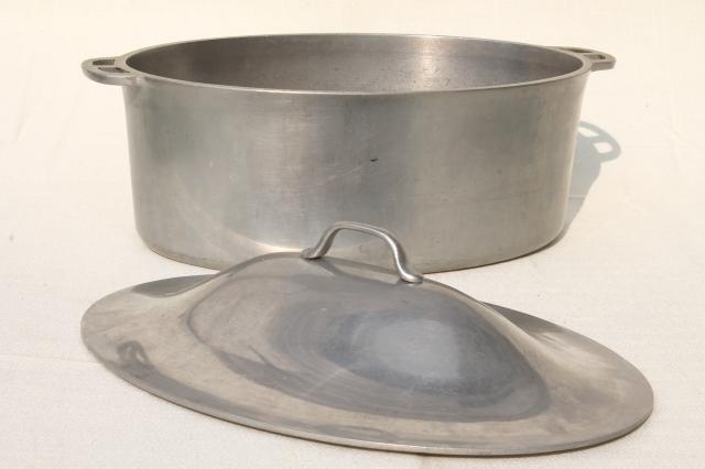 photo of vintage aluminum oval roaster dutch oven, big old Super Maid roasting pan for camp cookware #3
