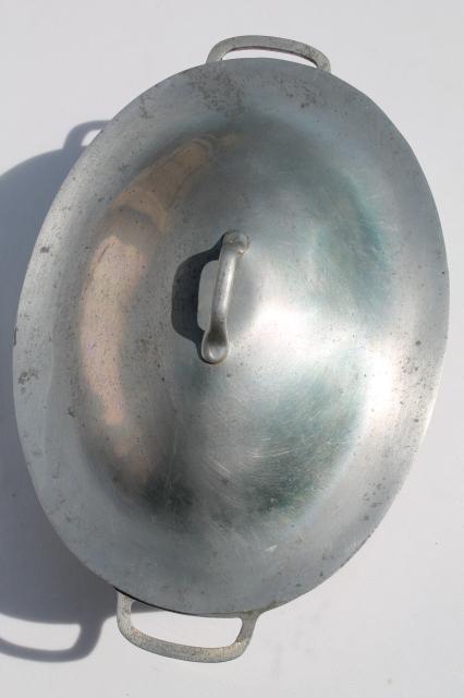 photo of vintage aluminum oval roaster dutch oven, big roasting pan for camp cookware #9