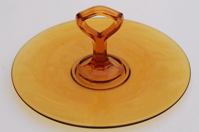 photo of vintage amber glass serving plate, sandwich or cake tray w/ center handle #3