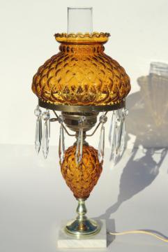 catalog photo of vintage amber glass table lamp w/ crystal prisms, quilted pressed glass shade