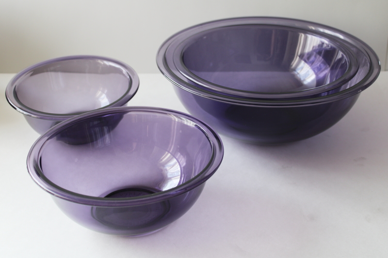 photo of vintage amethyst purple Pyrex glass bowls nesting set, four bowl nest in excellent condition  #15