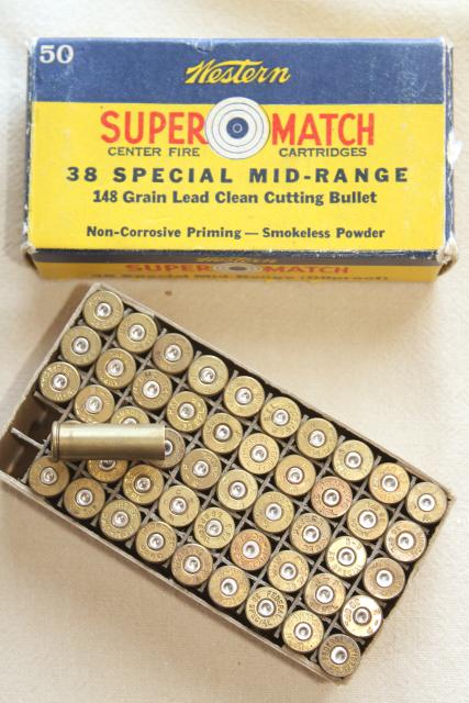 photo of vintage ammunition box Winchester Western Super Max cartridges empty brass shell casings #1