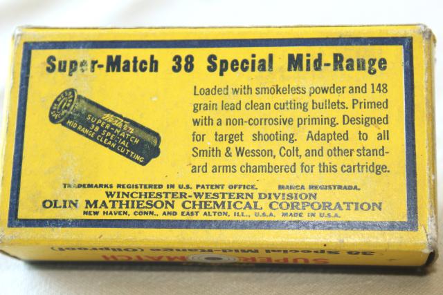 photo of vintage ammunition box Winchester Western Super Max cartridges empty brass shell casings #8