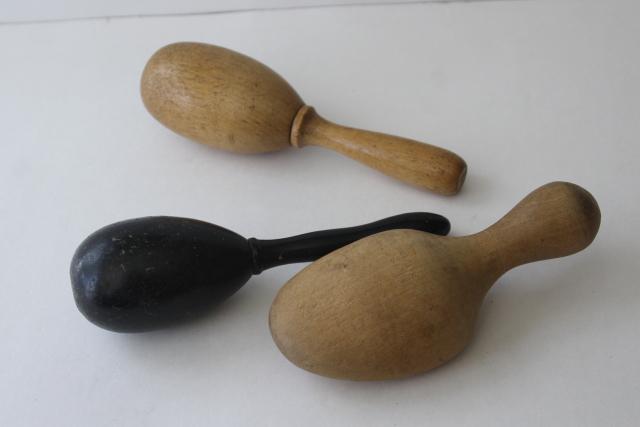 photo of vintage & antique sock darners, wooden mending darning eggs & toe shaped block dated 1907 #1