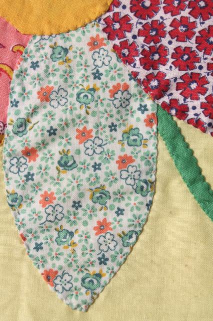 photo of vintage applique quilt blocks, 40s 50s cotton print fabric flowers, big daisies on yellow #2