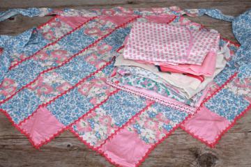 catalog photo of vintage apron lot, pretty pink, blue prints, red hearts kitchen aprons 