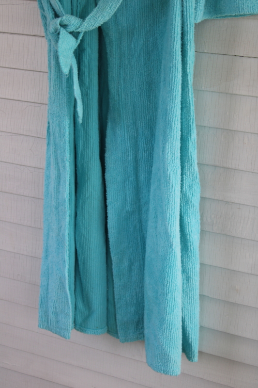 photo of vintage aqua blue chenille robe made in USA, soft cozy bathrobe cotton poly chenille fabric #6