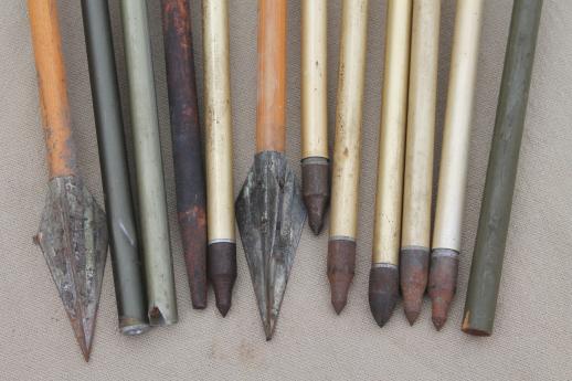 photo of vintage arrows, assorted old   wood & metal arrows archery equipment rustic cabin  decor  #2