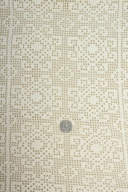 photo of vintage arts & crafts era crocheted lace table runner, tile pattern filet crochet #5