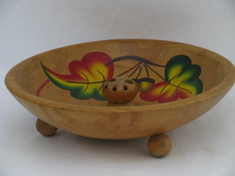 photo of vintage autumn leaf wood nut bowl, old hand-painted woodenware #2