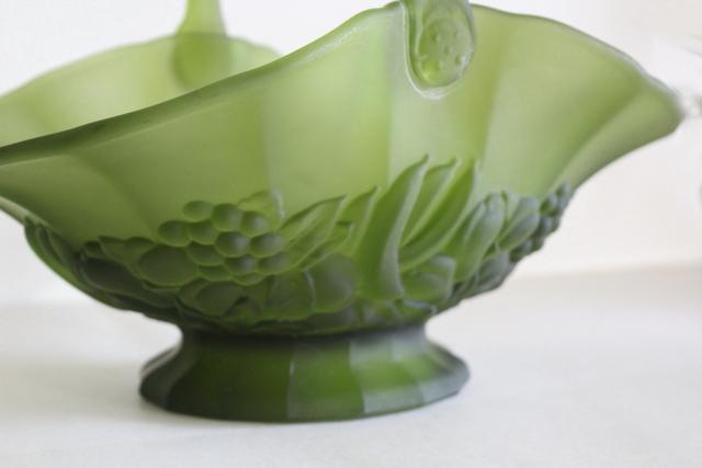 photo of vintage avocado green frosted glass basket, Indiana garland or banana fruits pattern #2