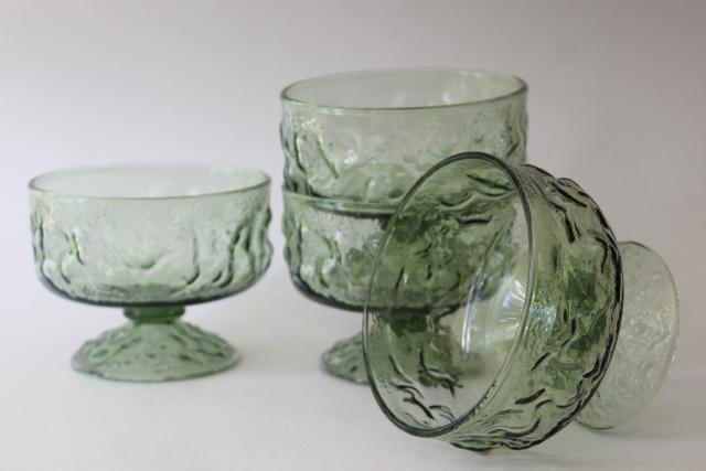 photo of vintage avocado green glass sherbets, crinkle textured Lido Milano Anchor Hocking glassware #1