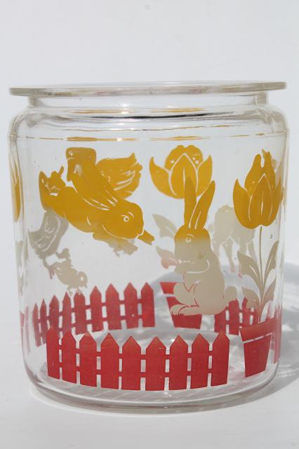 photo of vintage baby animals print glass canister jar, farm barnyard lambs & ducks in red & yellow #4