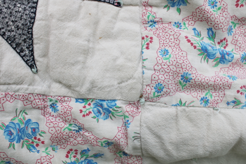 photo of vintage baby quilt signed dated 1951, primitive patchwork stars cotton feedsack prints #5