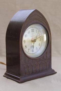 catalog photo of vintage bakelite cathedral mantel clock, 30s clock w/ bakelite gothic arch case for restoration