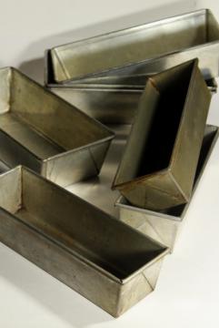 catalog photo of vintage bakery bread pan lot, heavy tinned steel loaf pans w/ rolled edges
