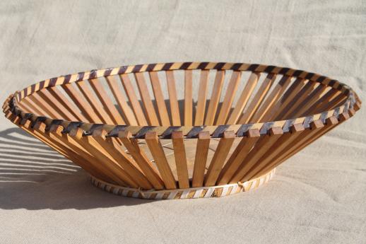 photo of vintage basket collection, lot of round basket bowls of different types & textures #5