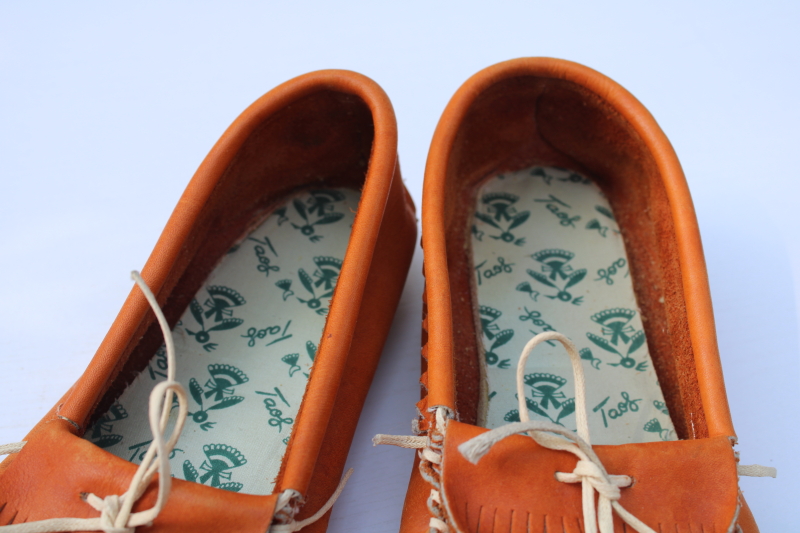 photo of vintage beaded leather Indian moccasins, Minnetonka style Thunderbird slip-on mocs, ladies size 6 #3